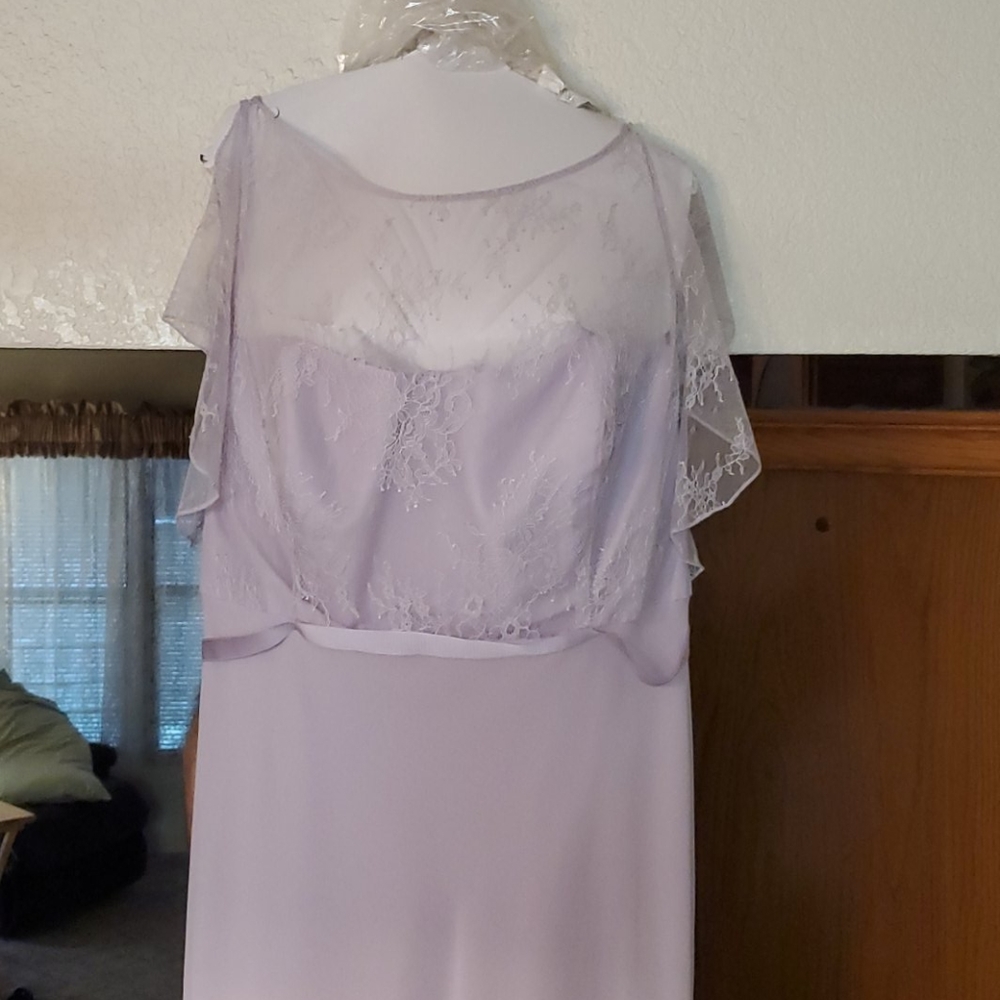 David's Bridal Bridesmaid dress Lilac size 22